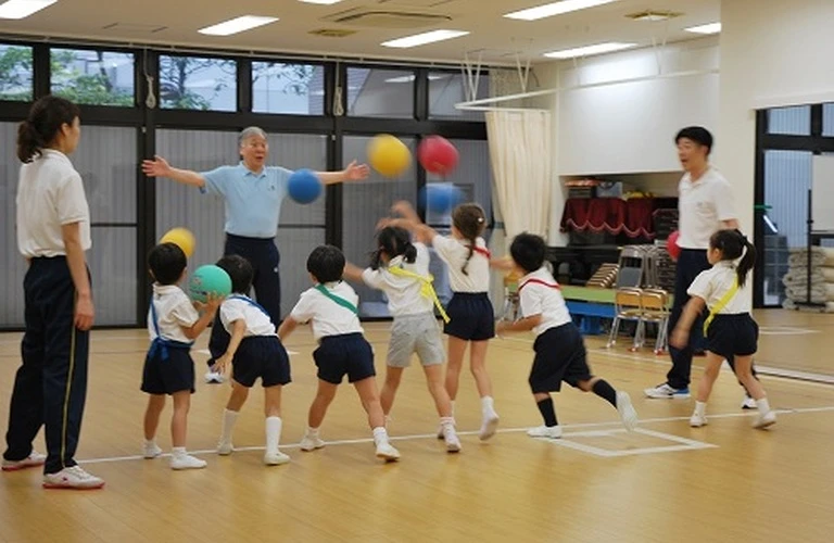 楽しく学ぶ体操教室で自信をつけよう！　ジュニアクラブ恵比寿教室
